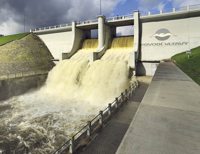 P ehrada Lipno I a II, foto 08-2010 Photographer: Libor Svacek; box@fotosvacek.cz; 